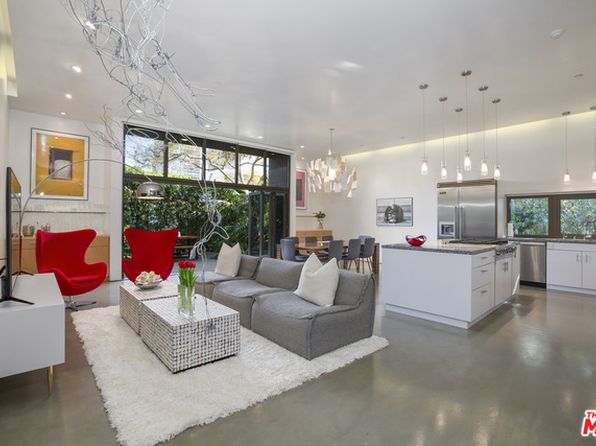 1849 Fox Hills Dr #UNO