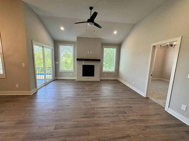 1441 SW Winthrop Ter — Photo 16