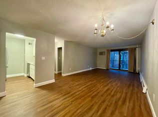 84 Pleasant St #25, Brookline, MA 02446