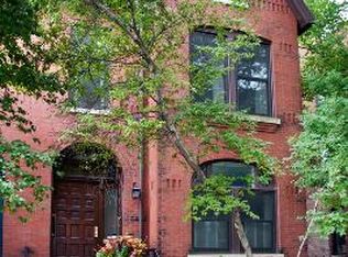 841 W Fullerton Ave, Chicago, IL 60614