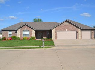 210 Marinas Ave, Ashland, MO 65010