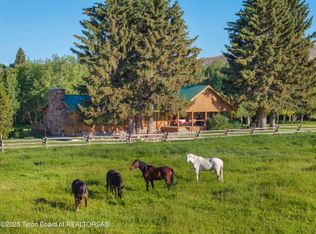 36 Stoney Point Rd, Dubois, WY 82513
