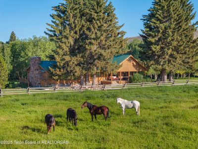 36 Stoney Point Rd, Dubois, WY, 82513