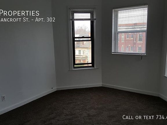 5th image of 409 W Bancroft St APT 302