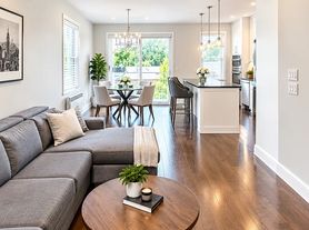 62-67 60th Rd, Maspeth, NY