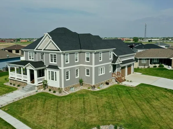 3936 Chukar Cir, Grand Island, NE 68803