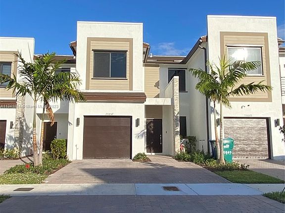 2nd image of 20857 NE 7th Ct