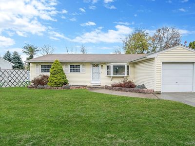98 Rose Place, Selden, NY, 11784