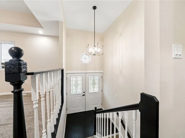 749 Parkway Dr, Harwick, PA 15049