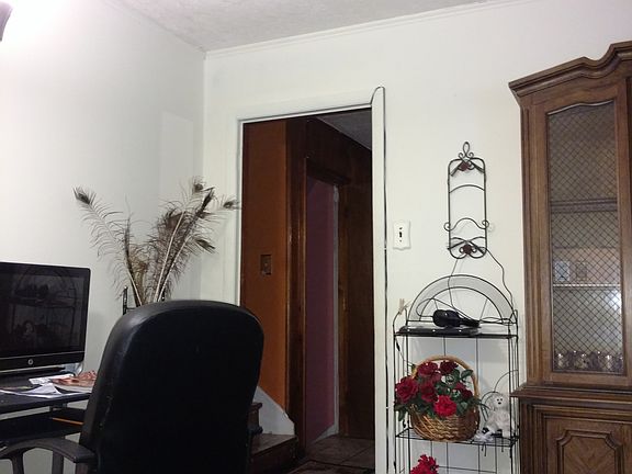 2nd image of 7085 Village Lane Ct