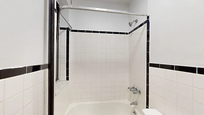 Rented by Bond New York | media 10