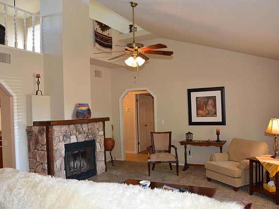 3rd image of 1904 S Desert Flower Cir