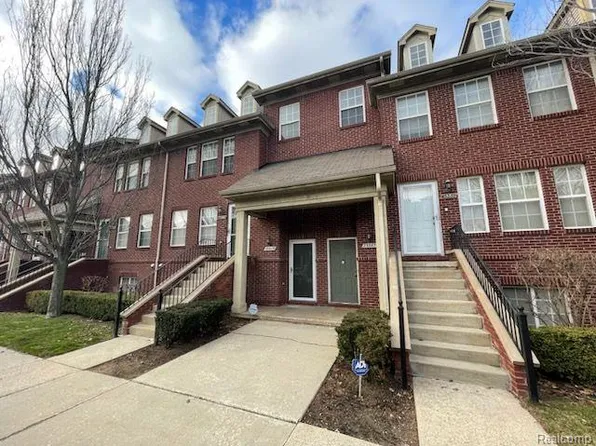 23379 Grayson Dr, Southfield, MI 48075