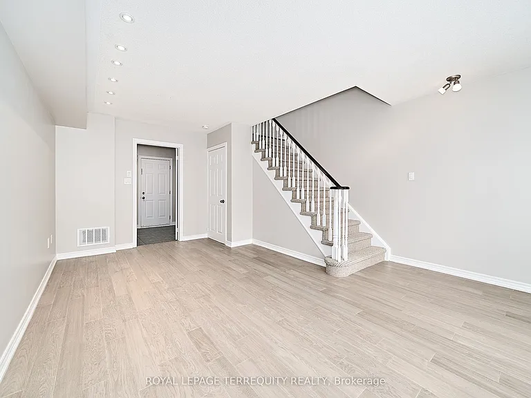 301 Strouds Ln #5 — Photo 17