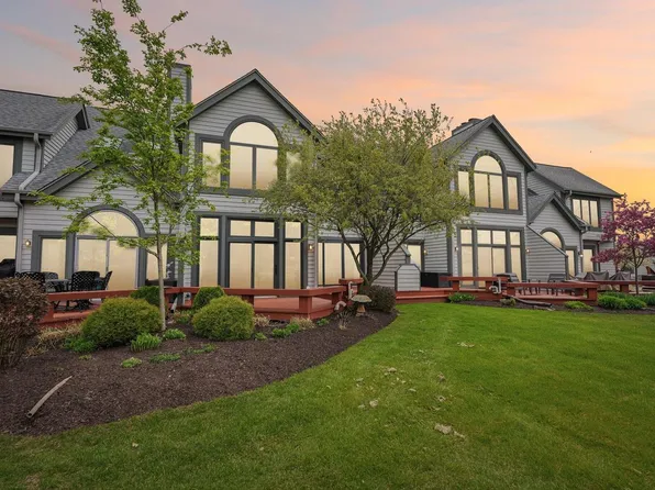 W176S7494 Harbor CIRCLE #C, Muskego, WI 53150