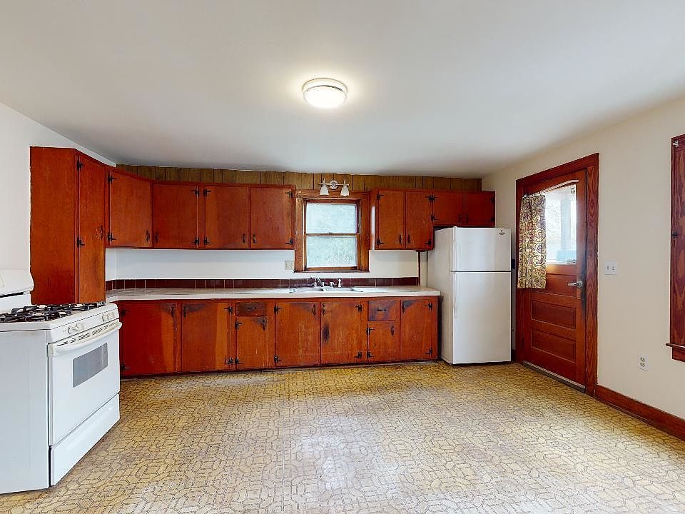 281 Hinesburg Road, South Burlington, VT 05403 Zillow