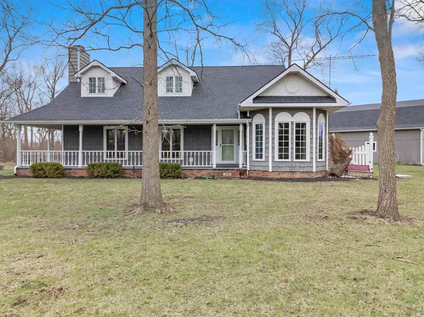 203 Westwood Dr, Hartford City, IN 47348