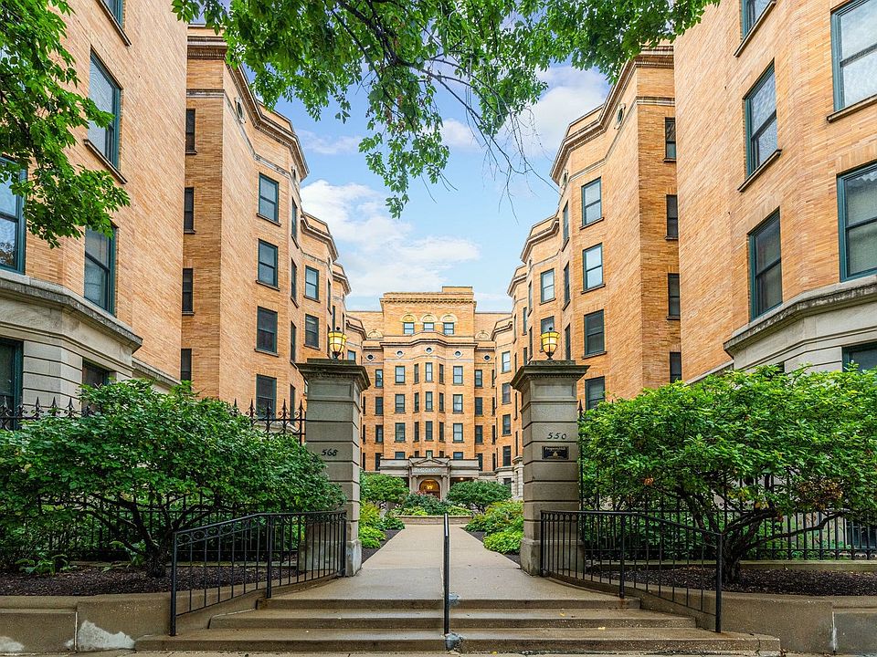 Professionally Landscaped courtyard