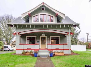 814 S Main St, Independence, OR 97351