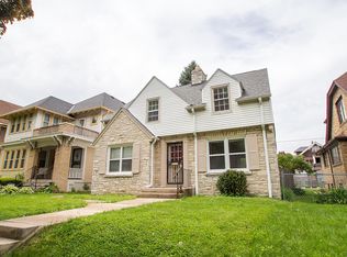 2925 N 44th St, Milwaukee, WI 53210