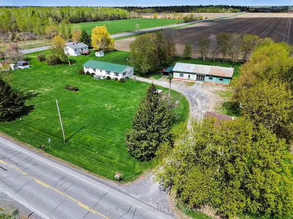 15981 County Road 6 Rd, North Stormont, ON K0C 1W0