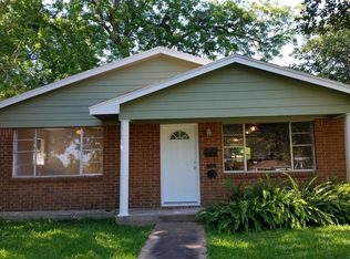102 Avenue G, Sugar Land, TX 77498
