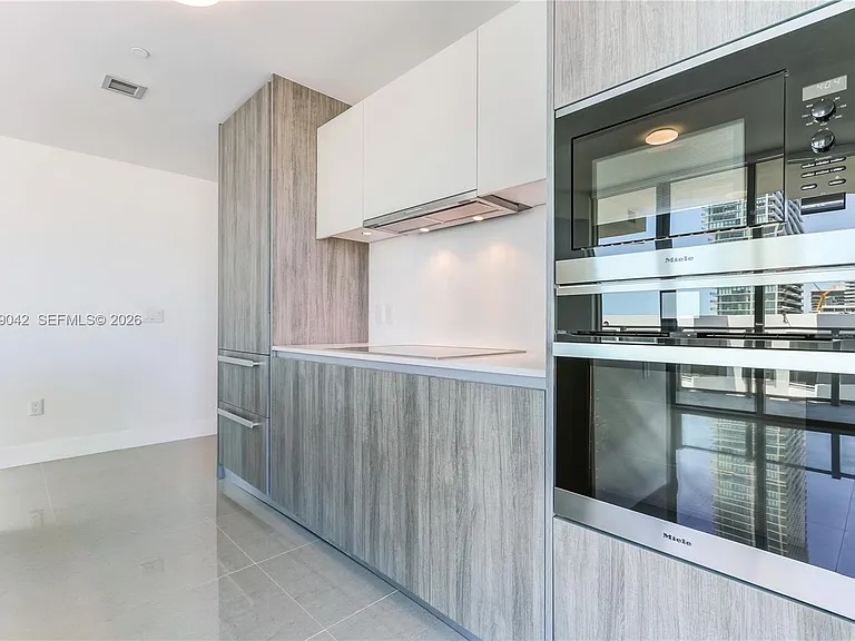 2900 NE 7th Ave #801 — Photo 6