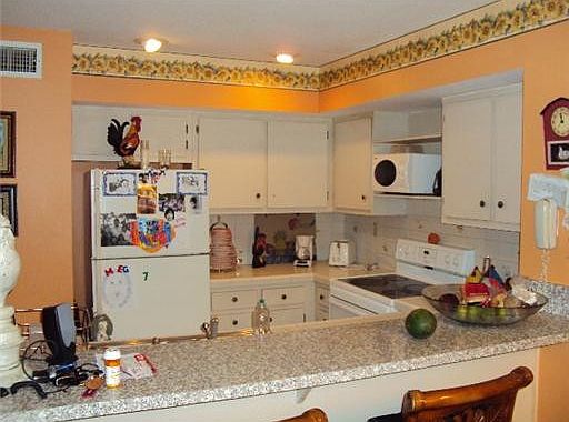 2nd image of 16405 Fox Den Ct