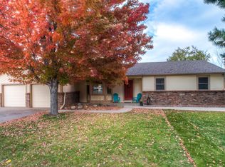 8606 S Yarrow St, Littleton, CO 80128