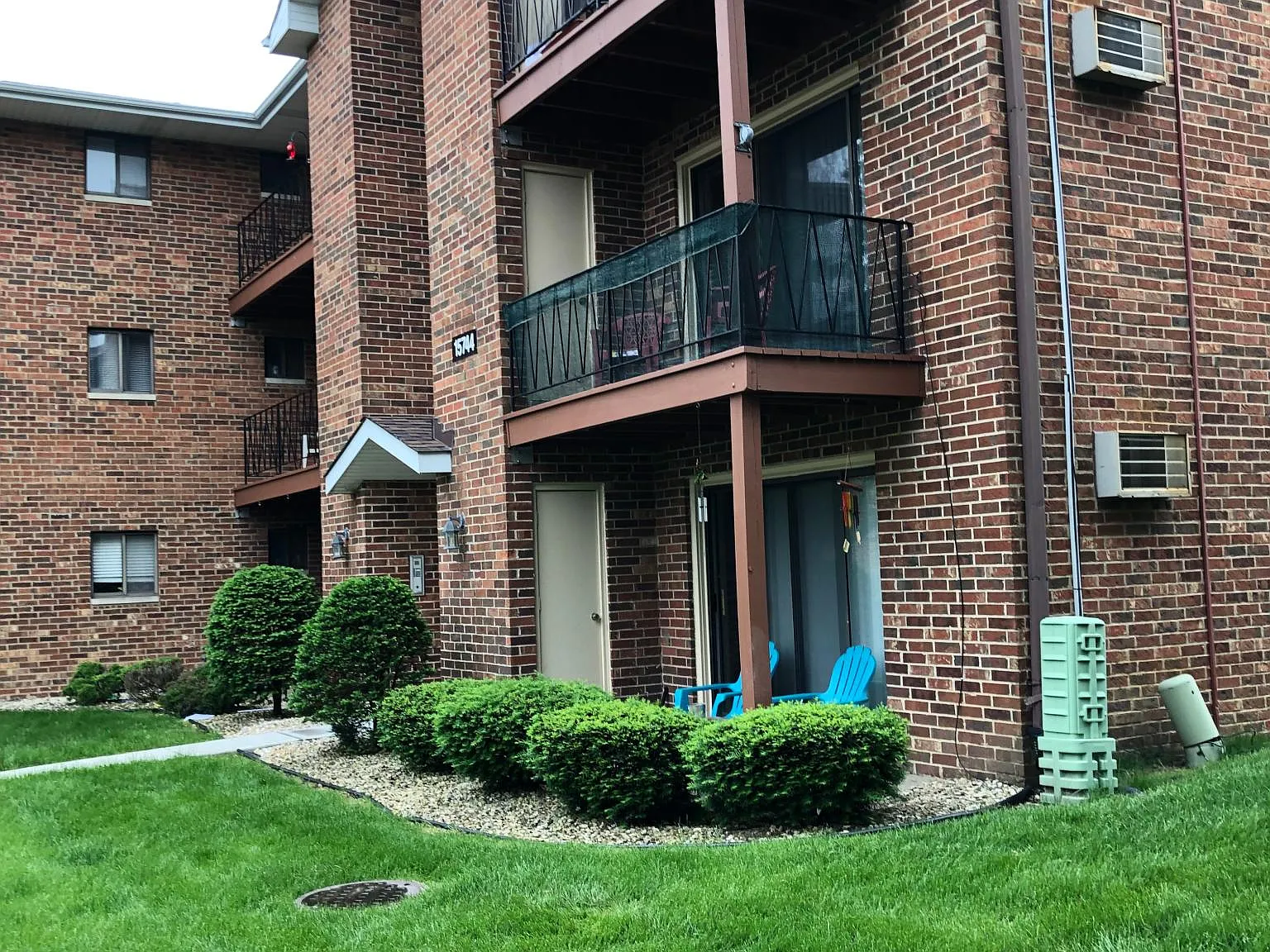 2 bed, 872 sqft, $1,675 — Photo 4