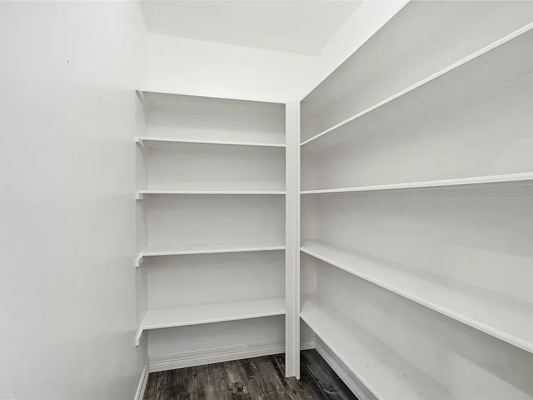 12242 Rutgers Park Ct — Photo 21