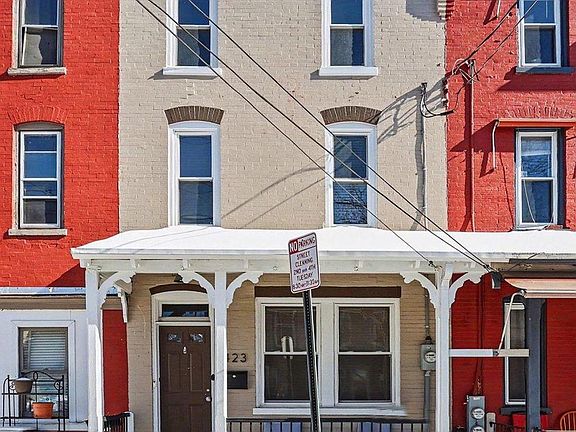 2nd image of 423 N Pine St