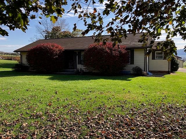 1st image of 76 Sycamore Valley Dr