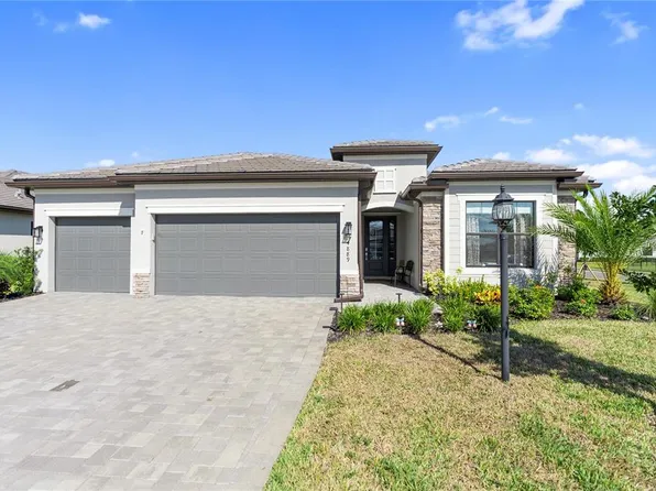 4889 Seafoam Trl, Bradenton, FL 34211