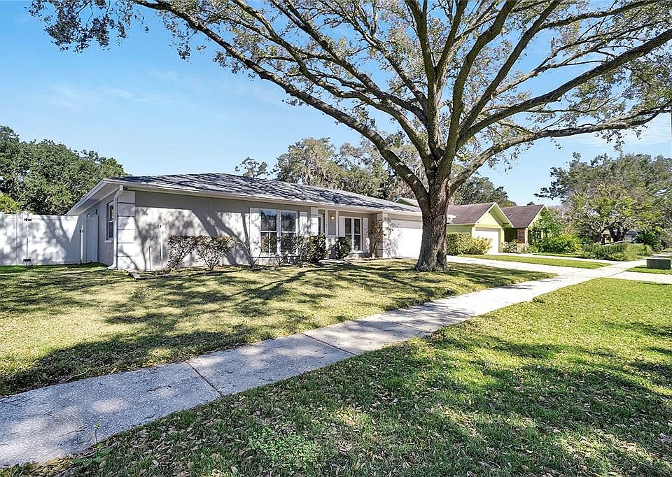 1st image of 1743 Shady Leaf Dr