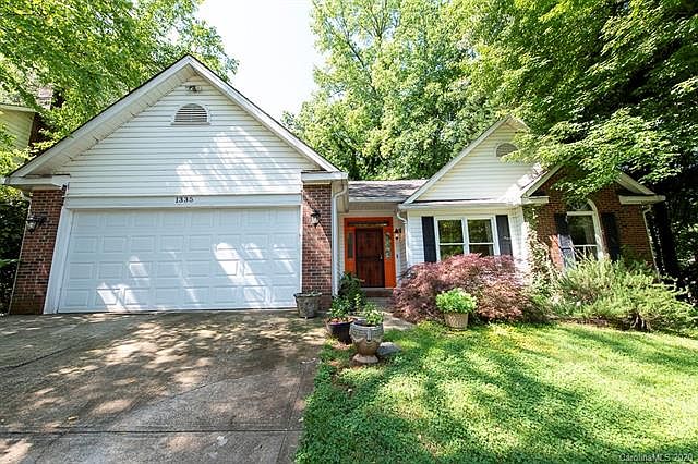 1st image of 1335 Hathshire Dr