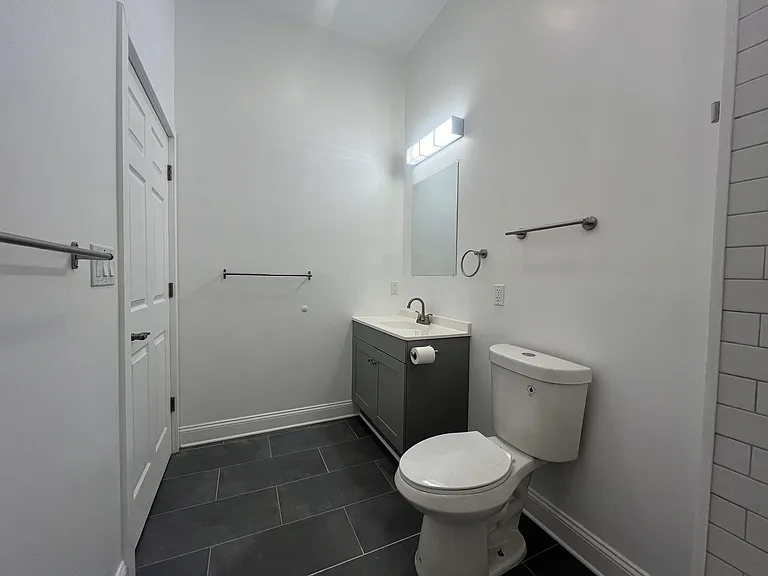 1406 Fairmount Ave #2 — Photo 17