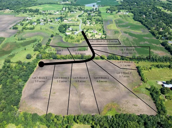 10160 Heather Ln, Rogers, MN 55374