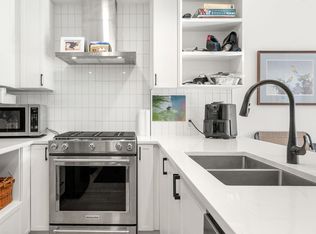 22226 Brown Ave #308, Maple Ridge, BC V2X 4R2