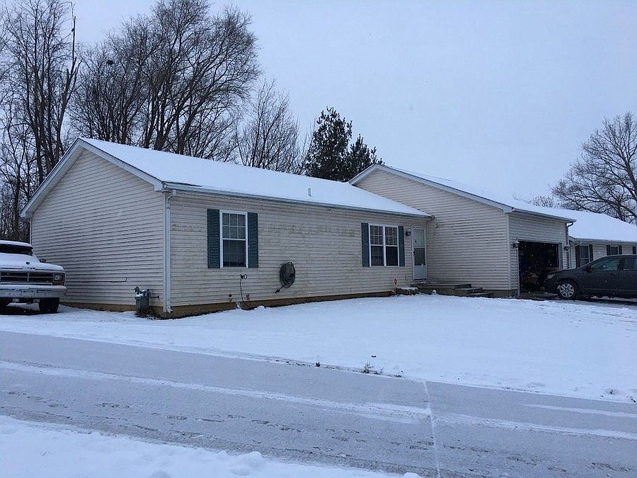 2nd image of 6 Fox Point Ct