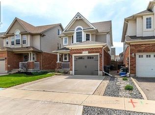 7 Swartz St, Kitchener, ON N2E 4A7