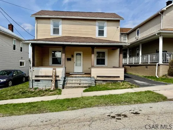 409 7th St, Windber, PA 15963