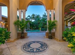 8585 NW 169th Ter, Miami Lakes, FL 33016