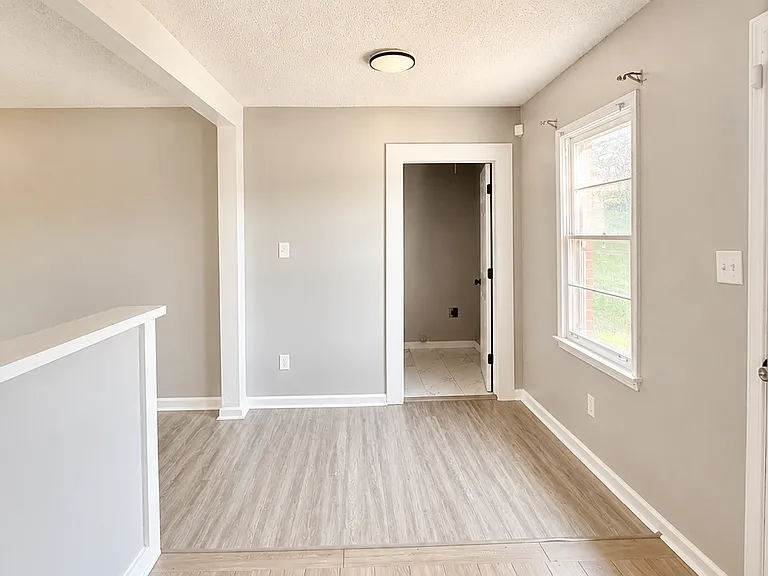 3963 Kenosha Rd — Photo 6
