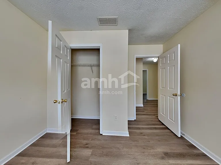 3548 Grovecrest Way — Photo 15
