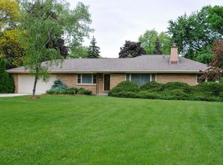 13616 W Cardinal Pkwy, New Berlin, WI 53151