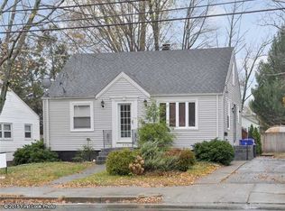 506 Newport Ave, Pawtucket, RI 02861