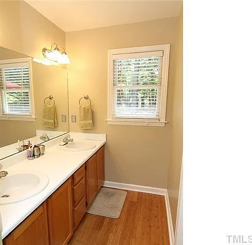 644 Woods Mill Cir — Photo 7