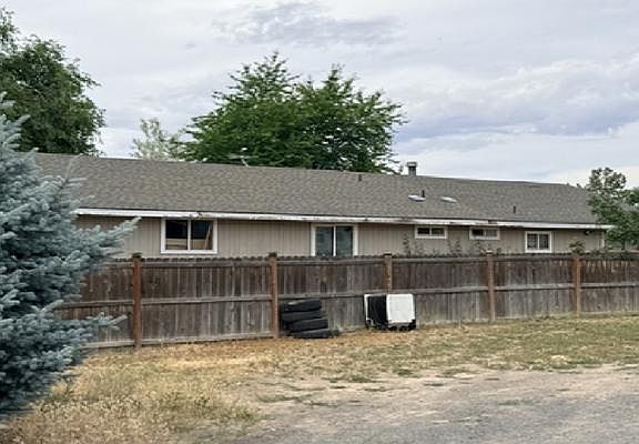3rd image of 441 SW Marshall St