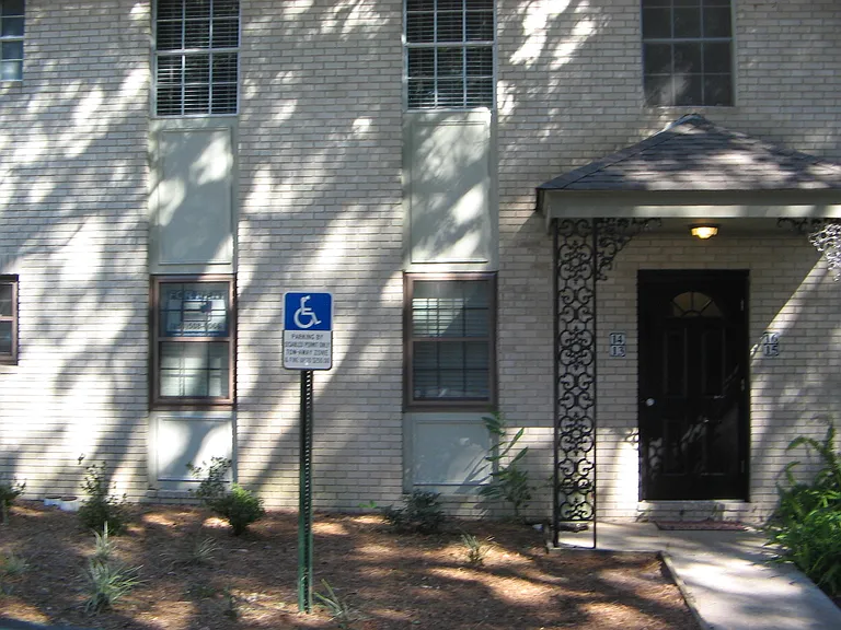 1951 N Meridian Rd #13 — Photo 1